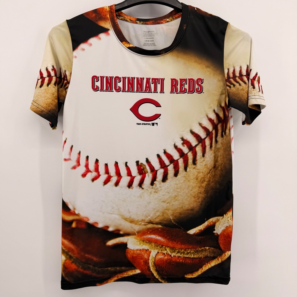 Genuine Merchandise T-Shirt Women's Large Cincinnati Reds Baseball AOP